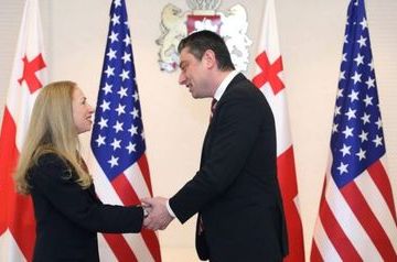 Georgian PM receives U.S. Ambassador right after her arrival