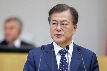 South Korean president calls for all possible measures to help virus-hit economy