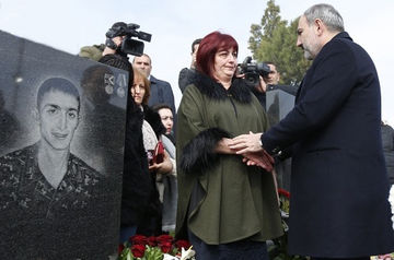 Why Armenian authorities not interested in tragedies of dead soldiers&#039; families