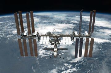 Crew Dragon astronauts board ISS