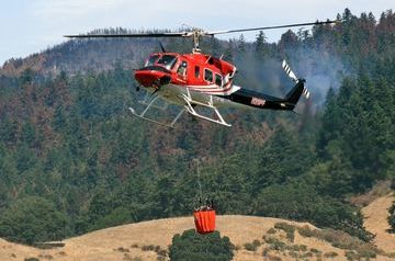Helicopter pilot dies in crash fighting California wildfires