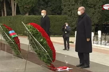  Ilham Aliyev and Recep Tayyip Erdogan pay tribute to national leader and Azerbaijani martyrs (VIDEO)