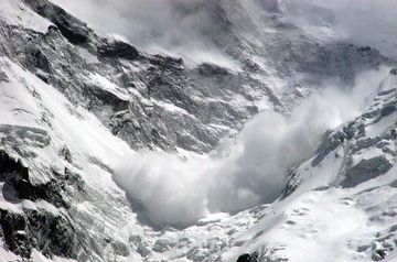 Avalanche hits Dombai ski resort in Russia&#039;s North Caucasus region