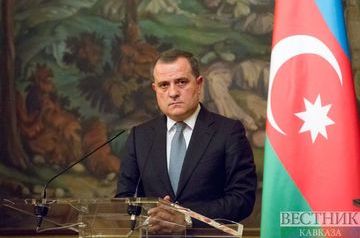 Azerbaijani FM and French minister of state discuss Karabakh