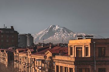 Does Armenia take offered cooperation opportunities?