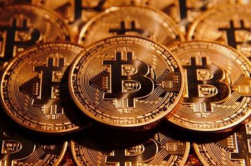 Bitcoin sinks over 10%