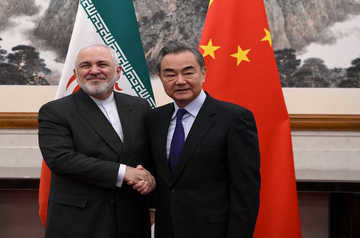China becomes a lifeline for Iran and wants balance in the region