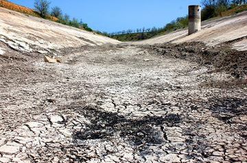 Water supplies problem in Crimea to be resolved by summer - authorities