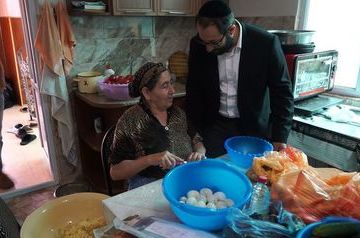 Azerbaijan&#039;s Jews try to preserve centuries-old Passover traditions