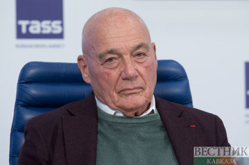 Russian journalist Pozner leaves Tbilisi after protests