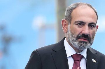 Pashinyan to resign in late April