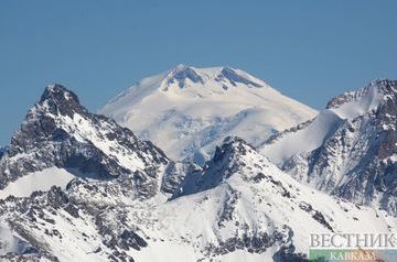 Three Russian climbers missing on Nepal&#039;s Annapurna peak