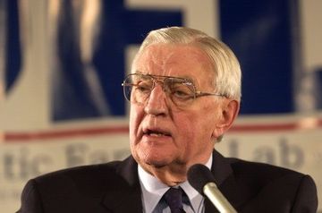 Former U.S. Vice President Walter Mondale passes away