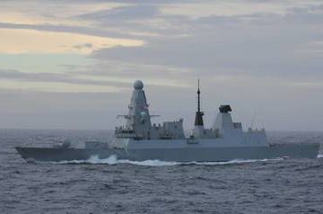 British destroyer violates Russian border