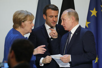 EU badly split on dialogue with Russia