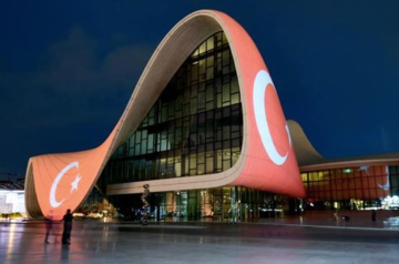 Building of Heydar Aliyev Center lights up in colors of Turkish flag