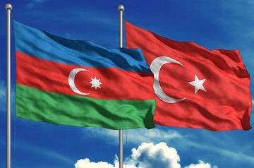 Azerbaijani and Turkish defense ministers discuss cooperation