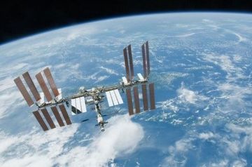 Emergency alarm sounds on ISS