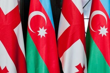 Azerbaijan and Georgia sign co-op agreements