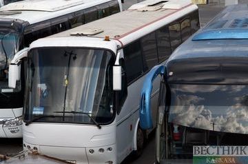 Baku-Nakhchivan buses continue to pass through Iran