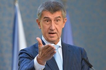 Czech opposition takes lead in election vote count