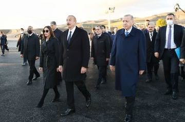 Ilham Aliyev and Erdogan view works done under “smart village” project in Zangilan