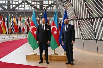 Ilham Aliyev: legal regimes of Zangezur and Lachin corridors should be same