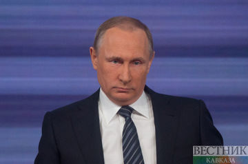 Putin and Macron hold third call in week on Ukraine