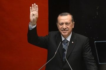 Erdogan visits UAE to strengthen economic, political ties