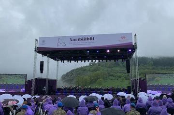 Ilham Aliyev and Mehriban Aliyeva attend opening of Kharibulbul festival in Shusha