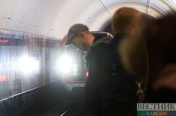 People evacuated from Tashkent underground