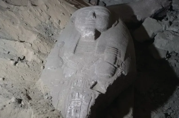 Pink granite sarcophagus unearthed in Egypt