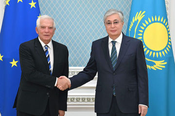 Kazakhstan’s president, top EU diplomat hold talks