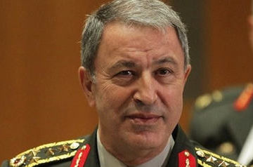 Turkish Defense Minister headed to border with Iraq