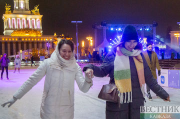 Ice skating rings in Moscow (photo report)