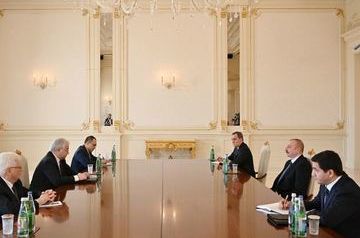 Azerbaijani President holds meeting with Igor Khovaev
