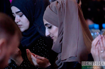 Russian female weightlifters to be provided with Hijabs upon arrival at Iranian airport