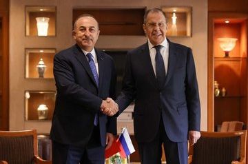 Russian and Turkish FMs discuss grain deal and Syria