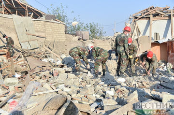 Residential building collapses in Turkey&#039;s Sanliurfa