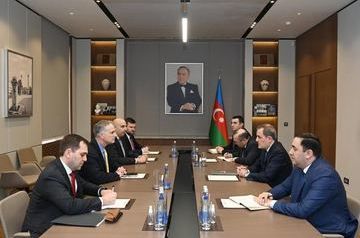 Bayramov briefs State Department adviser on reintegration of Armenians in Karabakh