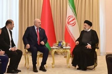 Lukashenko pays visit to Iran