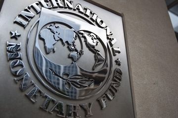 IMF warns of risks to global financial stability