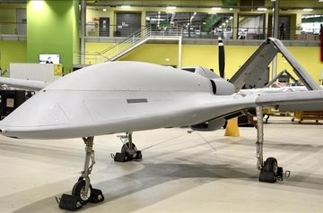 Bayraktar to present Turkiye&#039;s first shipborne combat UAV soon