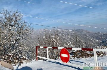 Storm blocks Kharib pass in Dagestan