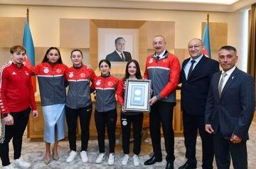 Ilham Aliyev awards Turkish athletes dedicating their victory to Azerbaijan