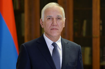 President of Armenia: Armenians should live in peace with Azerbaijanis
