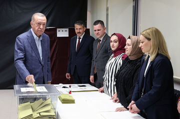 Türkiye&#039;s main presidential candidates vote