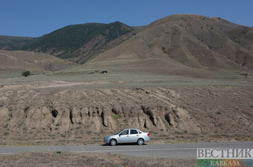 Mudflows block mountain roads in Dagestan