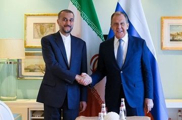 Russian and Iranian FMs discuss prospects for resuming JCPOA