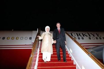 Erdogan arrives on state visit in Baku